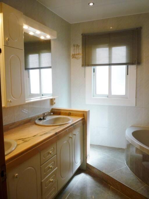 Moderno Apartamento En El Centro Vilanova i la Geltrú Zewnętrze zdjęcie